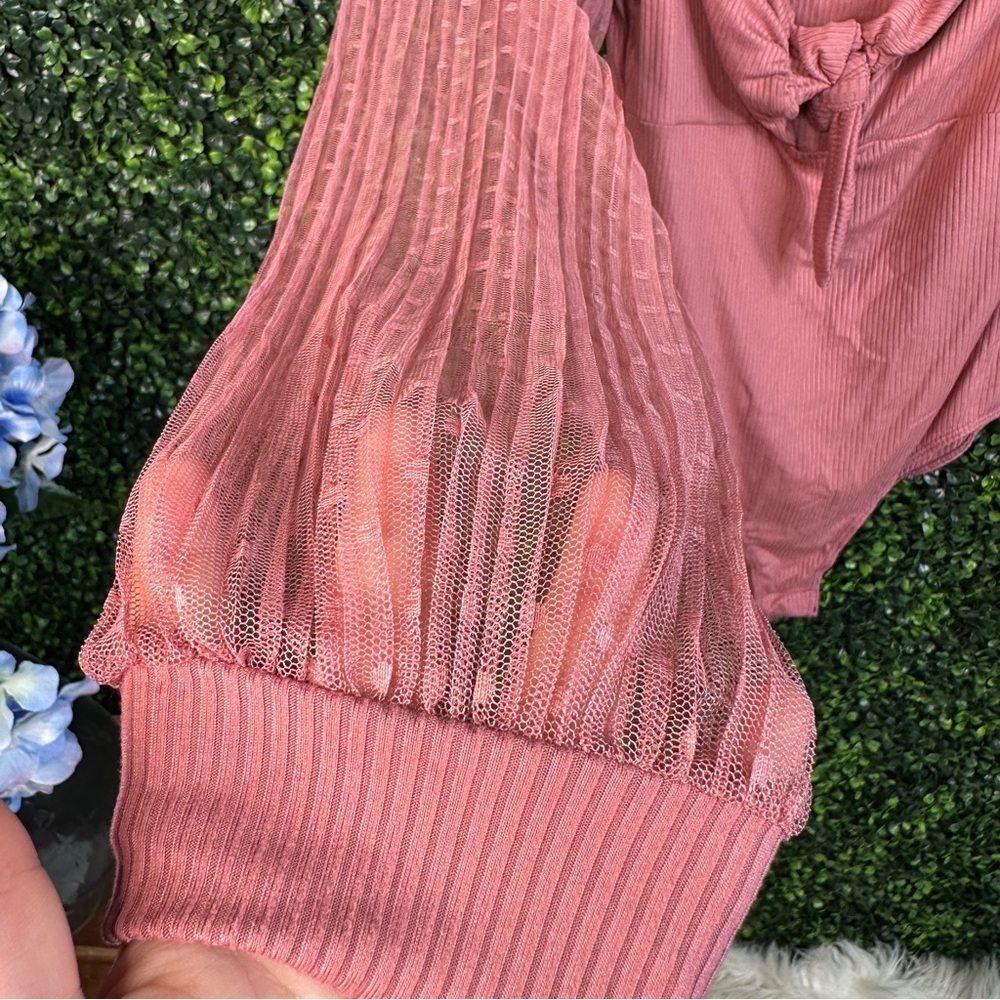 Mauve pink sheer sleeve ribbed body suit - Picture 2 of 9